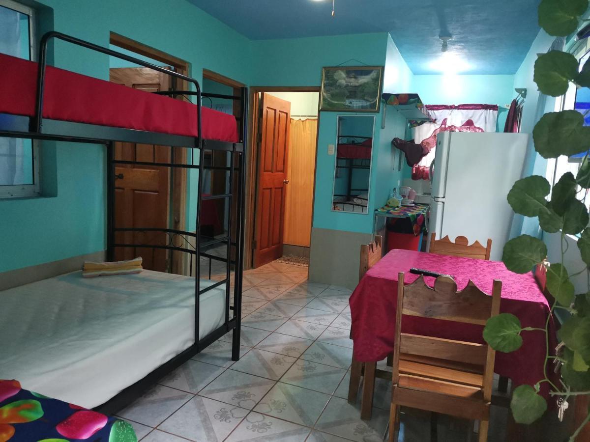 Cabinas Mitchaelle'S Puerto Viejo de Talamanca Εξωτερικό φωτογραφία