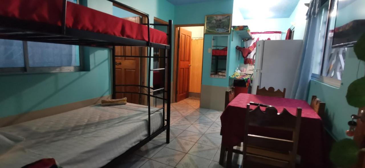 Cabinas Mitchaelle'S Puerto Viejo de Talamanca Εξωτερικό φωτογραφία