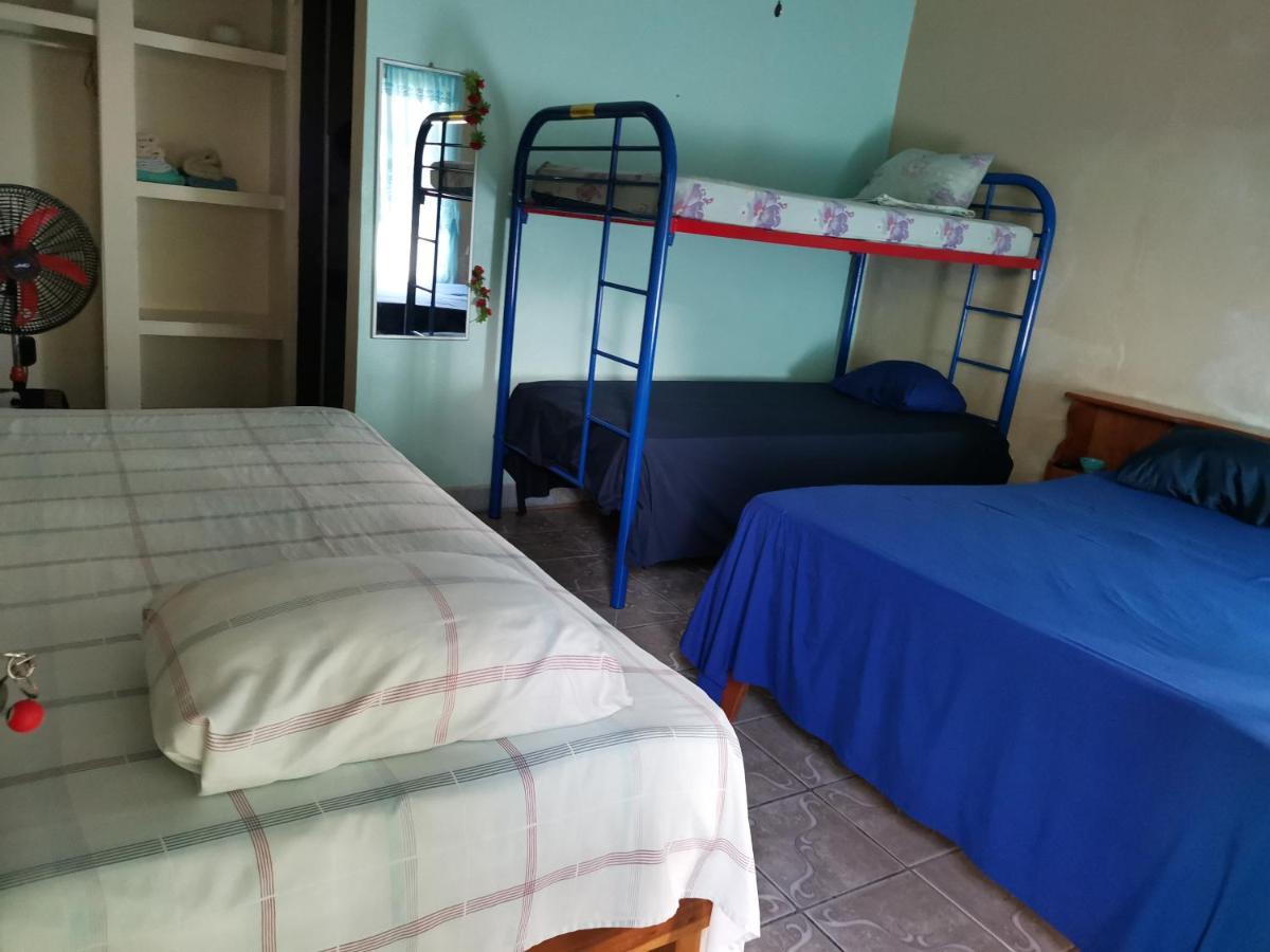 Cabinas Mitchaelle'S Puerto Viejo de Talamanca Εξωτερικό φωτογραφία