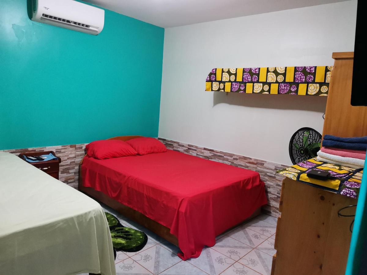 Cabinas Mitchaelle'S Puerto Viejo de Talamanca Εξωτερικό φωτογραφία