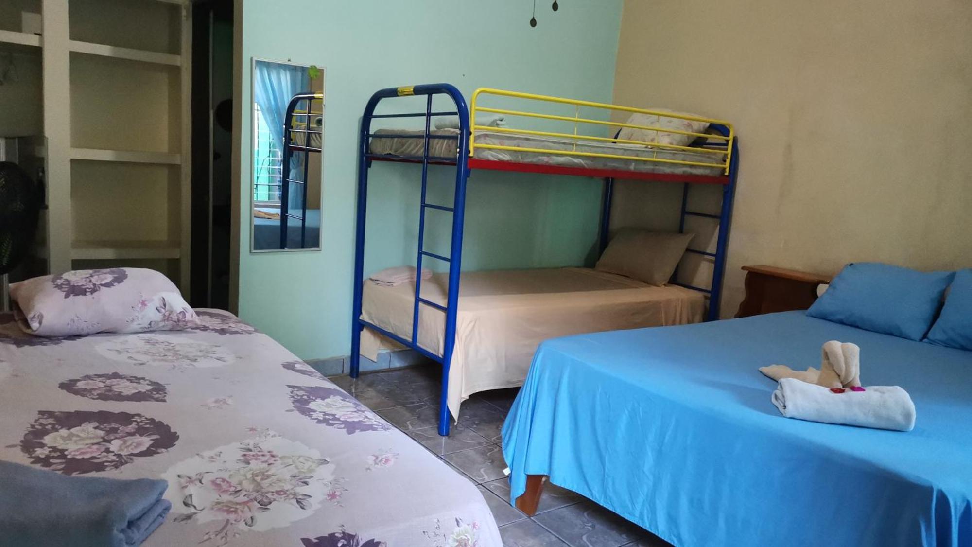 Cabinas Mitchaelle'S Puerto Viejo de Talamanca Εξωτερικό φωτογραφία